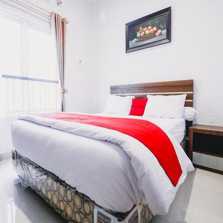 Reddoorz Near Hermes Place Polonia Medan Dış mekan fotoğraf
