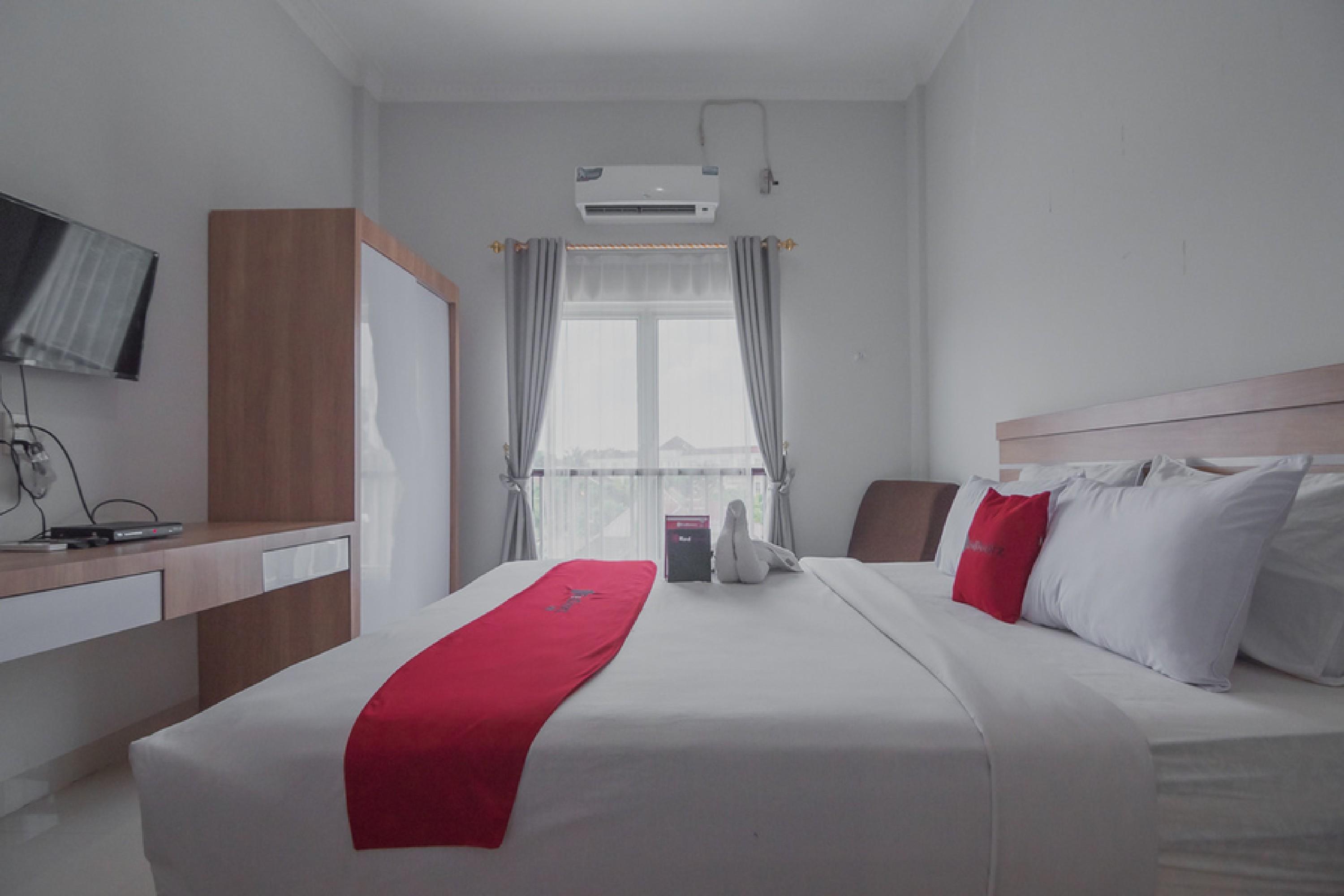 Reddoorz Near Hermes Place Polonia Medan Dış mekan fotoğraf